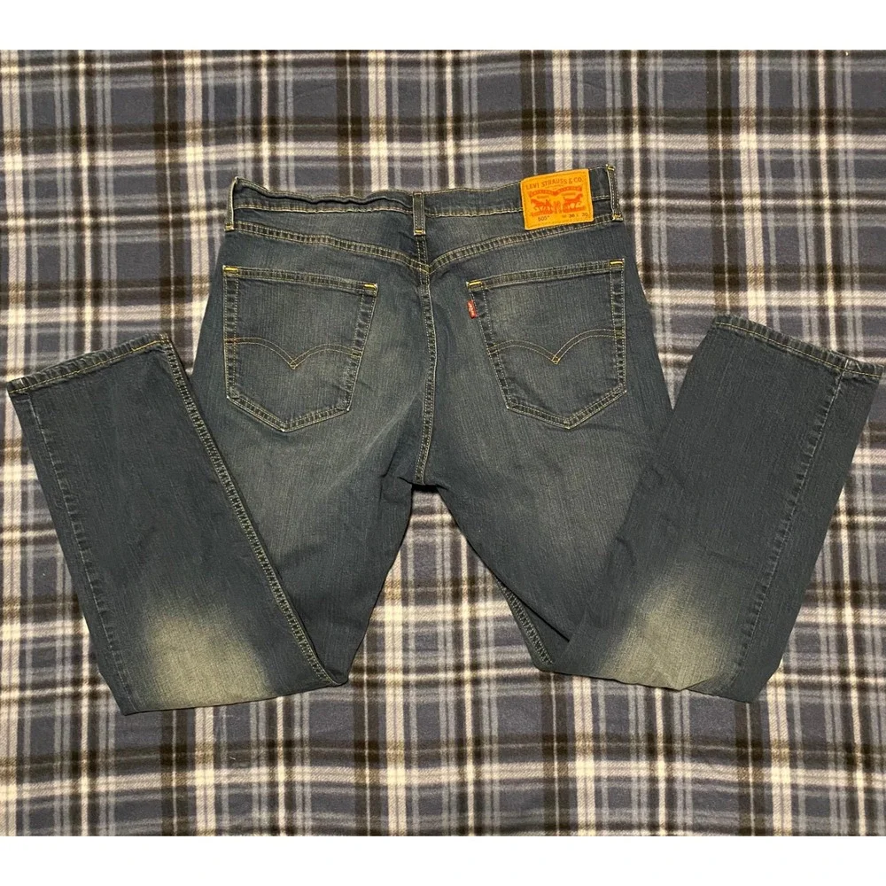 Levis 505 Regular Fit Jeans Mens 36x30‎ Medium Wash Blue Denim 00505-1064